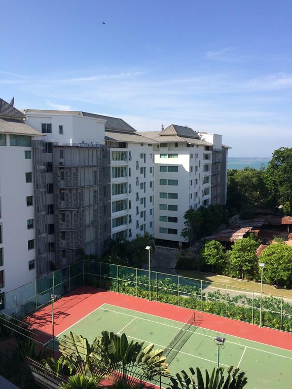 Club Royal Suites Pattaya Ngoại thất bức ảnh