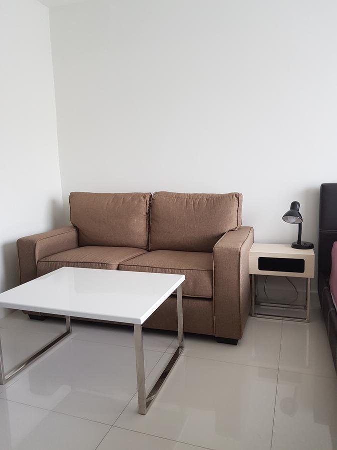 Club Royal Suites Pattaya Ngoại thất bức ảnh