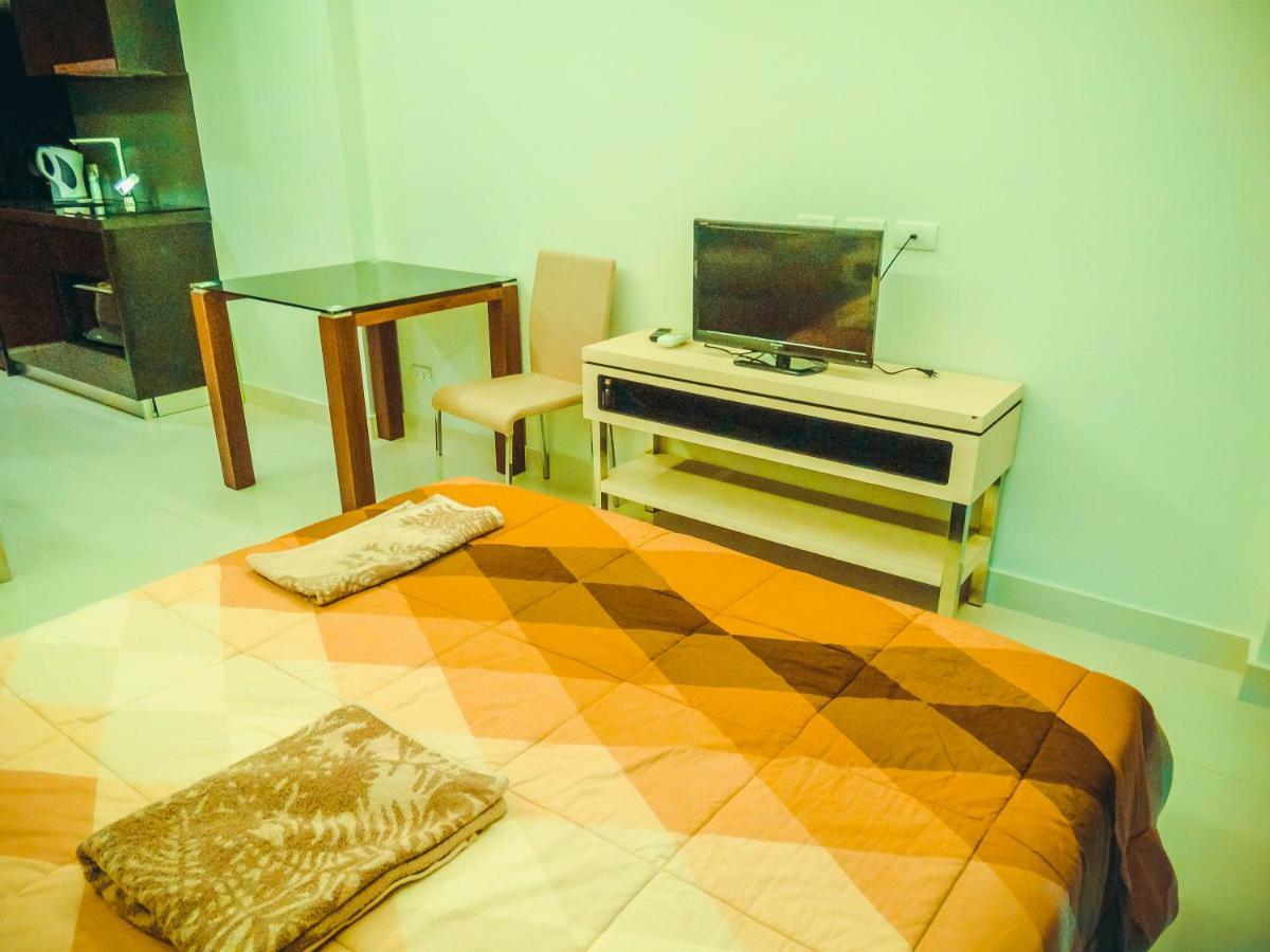 Club Royal Suites Pattaya Ngoại thất bức ảnh