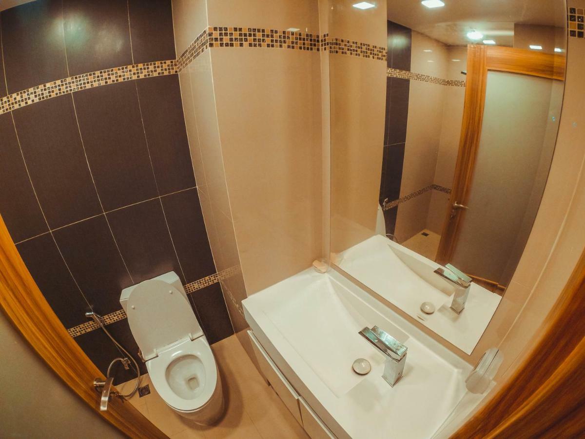 Club Royal Suites Pattaya Ngoại thất bức ảnh